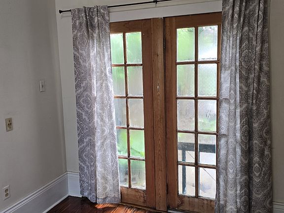 5th image of 7826 Burthe St