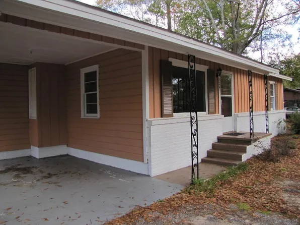 224 Bayou Ave, Saraland, AL 36571