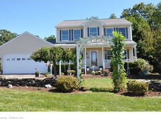 12 Oldfield Rd, Granby, CT 06035
