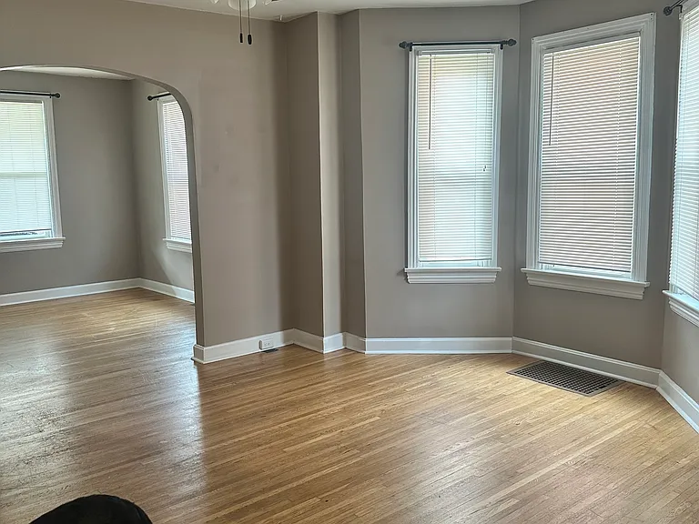 237 Westside Ave — Photo 8