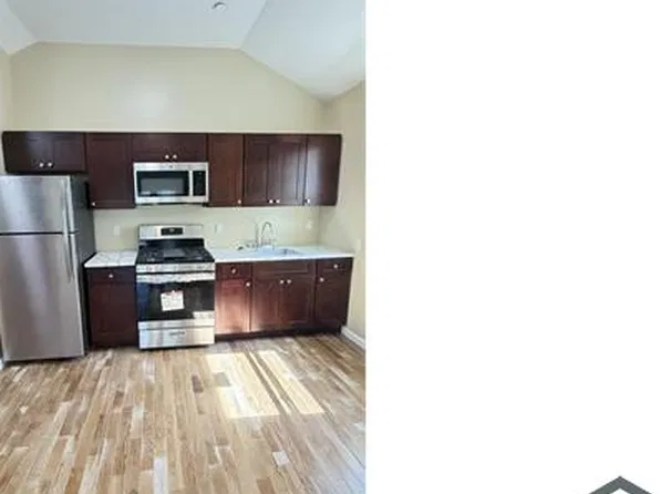 2140 Gleason Ave Floor 2, Bronx, NY 10462