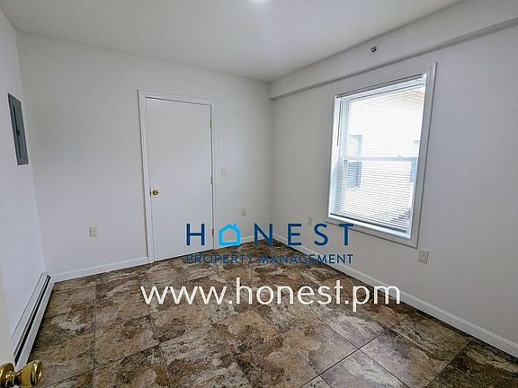 5th image of 1635 Lewiston Rd #11