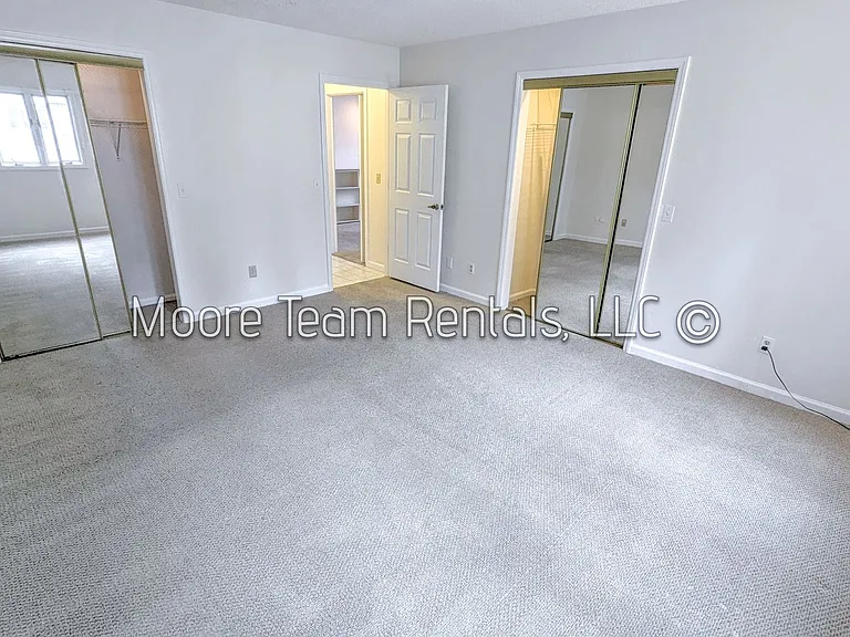 471 Britton Creek Dr — Photo 7