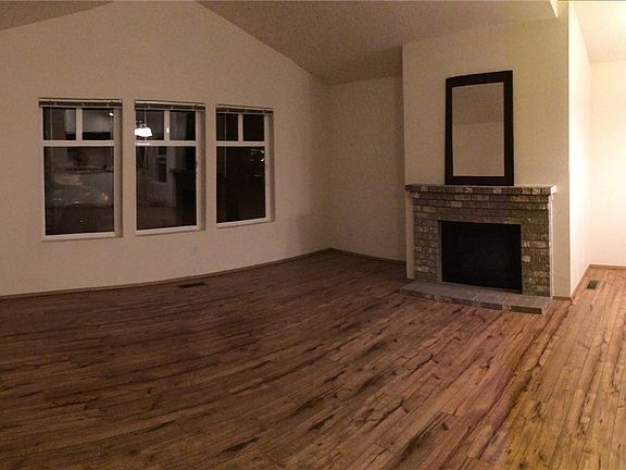 2nd image of 4671 Barrington Ln SE
