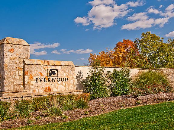 Neighborhood Amenities