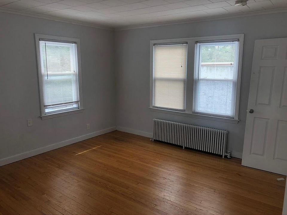1st image of 6316 Northern Blvd #2