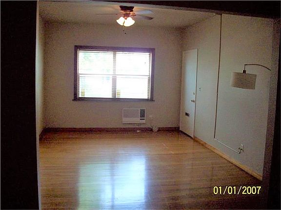 2nd image of 725 NE 91st St APT 2D