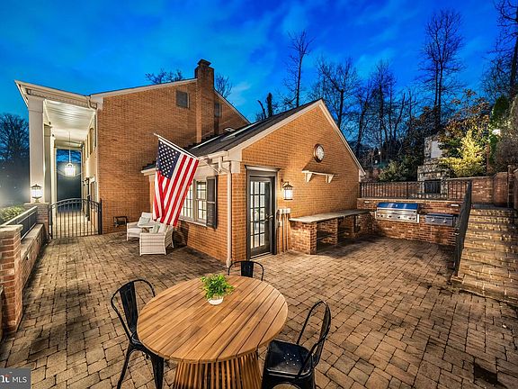 5th image of 7305 Fort Hunt Rd