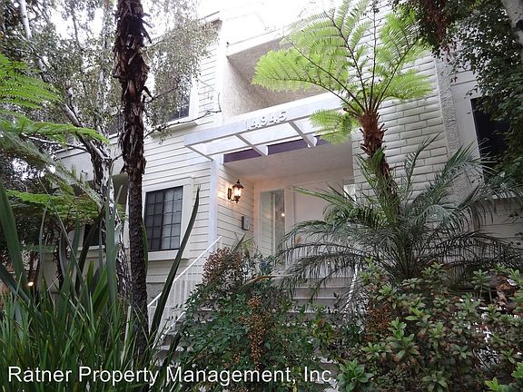 2nd image of 14945 Moorpark St APT 203
