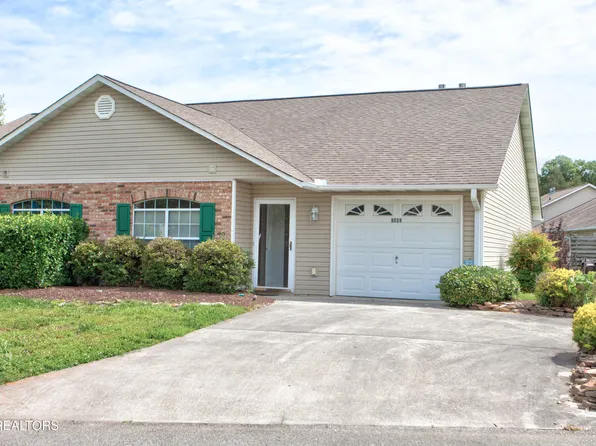 7443 Creek Song Ct, Knoxville, TN 37920