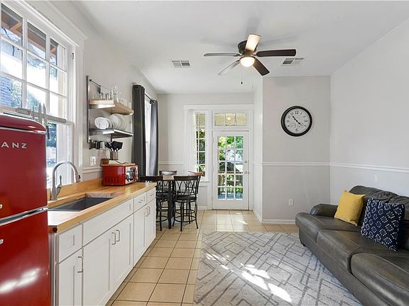 5th image of 4221 S Carrollton Ave
