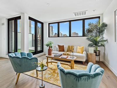 44 Box St #6A, Brooklyn, NY, 11222