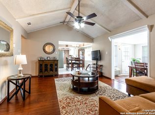 3322 Meadow Dr, San Antonio, TX 78251