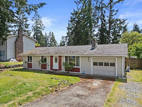 2nd image of 8817 Quinault Dr NE