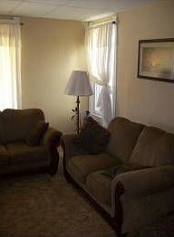 1st image of 402 N Peoria St