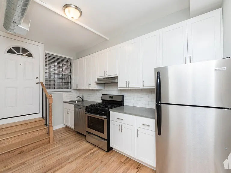 2457 W Logan Blvd #24553 — Photo 6
