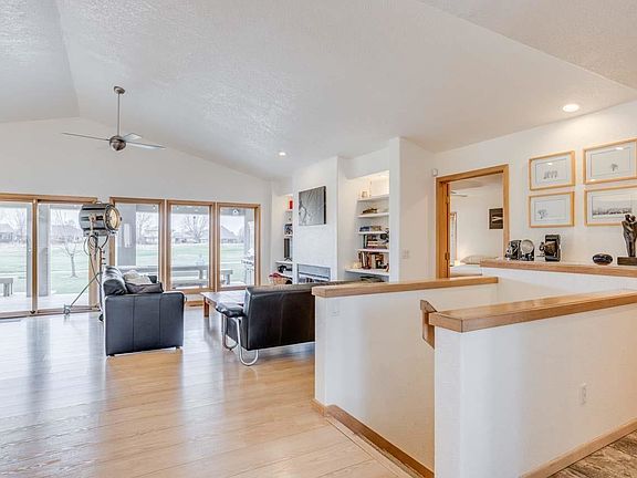 5th image of 3948 N Sweet Bay Ct