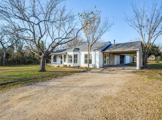 3305 Edith Ln, Haltom City, TX 76117