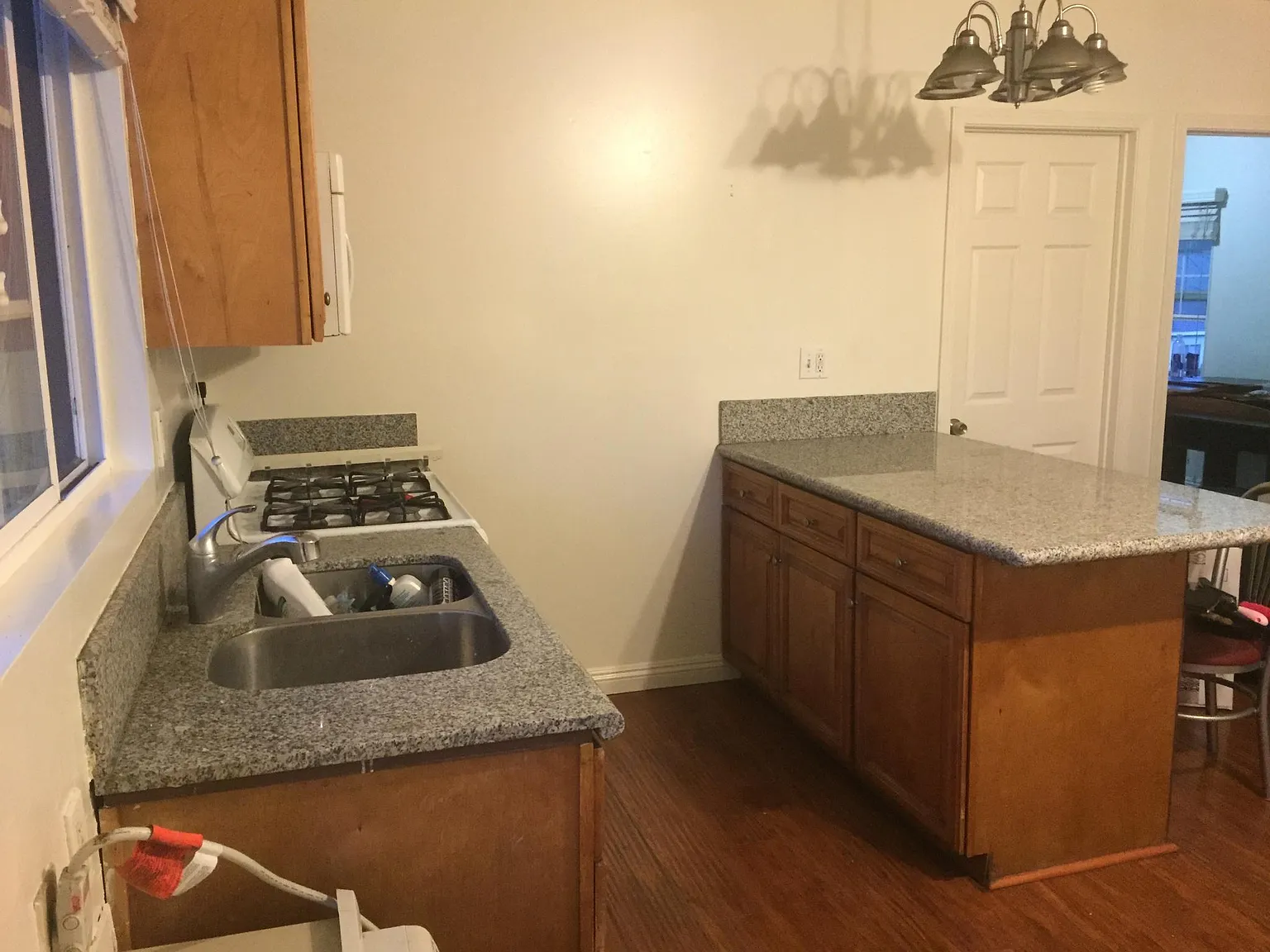 4 bed, $800 — Photo 3