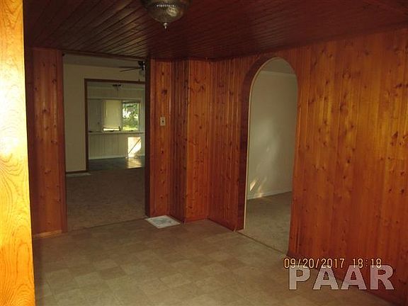 5th image of 3419 N California Ave
