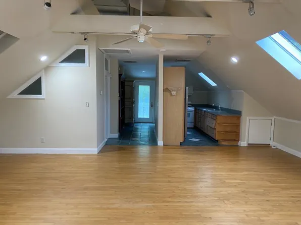 4855 Washington St Floor 2, West Roxbury, MA 02132