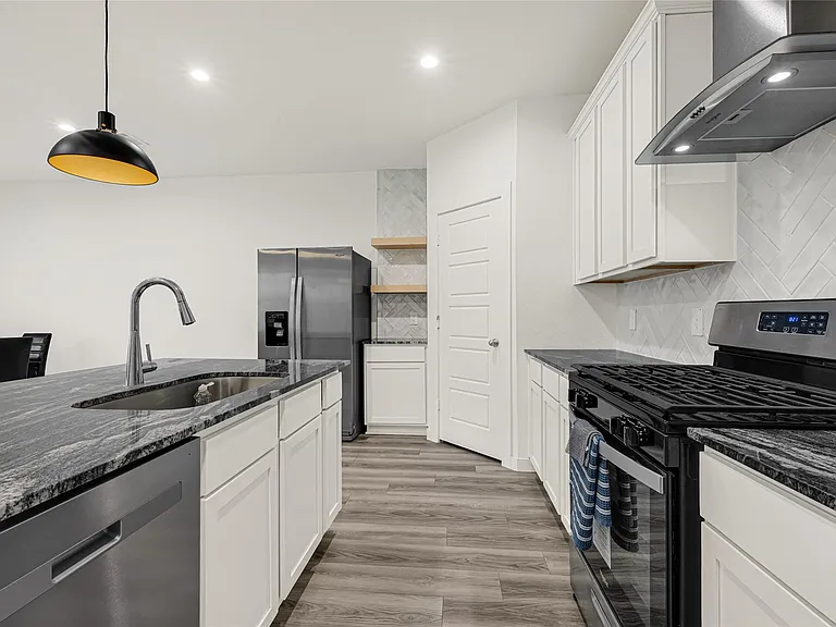 2930 Needham Garden Ln — Photo 11