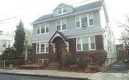 2nd image of 150-152 Dewey St