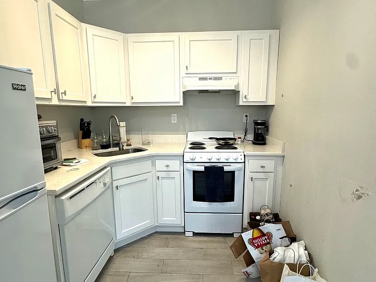 1020 Commonwealth Ave #204 — Photo 5