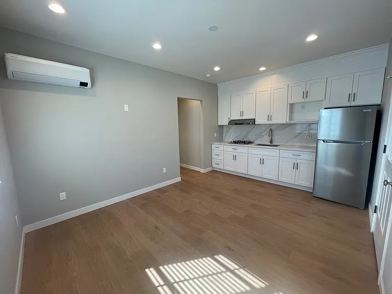 5436 Cambury Ave #A-2 — Photo 3