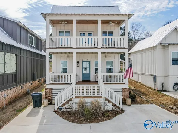 3191 Hardin Rd, Guntersville, AL 35976