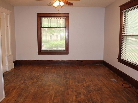 2nd image of 511 N Juliette Ave APT 1