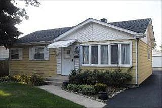 1st image of 5316 W 89th St