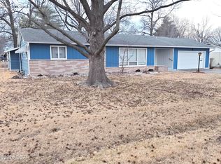 109 Grand St, Lamar, MO 64759