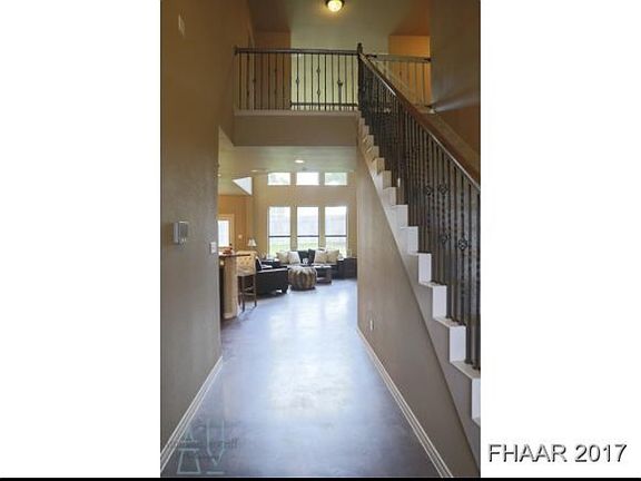 2nd image of 8017 Chimney Hill Dr