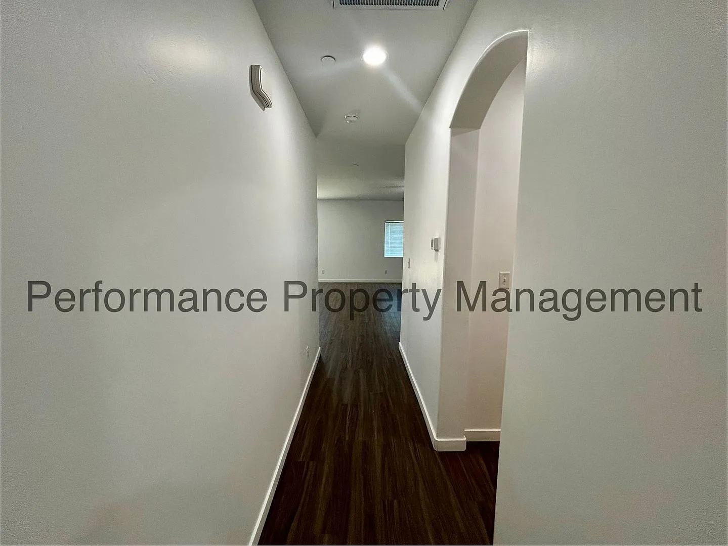 Stunning 3 Bed/2 Bath S Bakersfield Home w/ Solar, RBP & Security Deposit Alternative — Photo 3