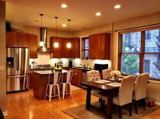 1048 N Paulina St APT 2, Chicago, IL 60622