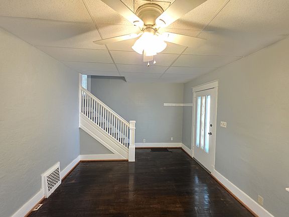 4th image of 920 W McClure Ave