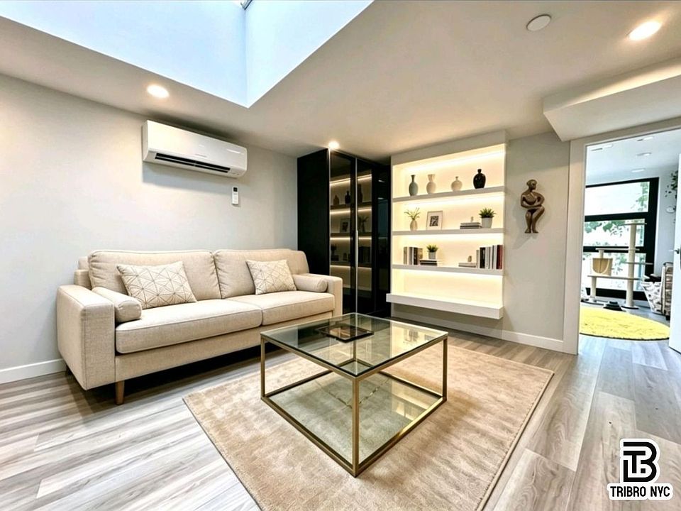 1st image of 489 Washington Ave APT 1C