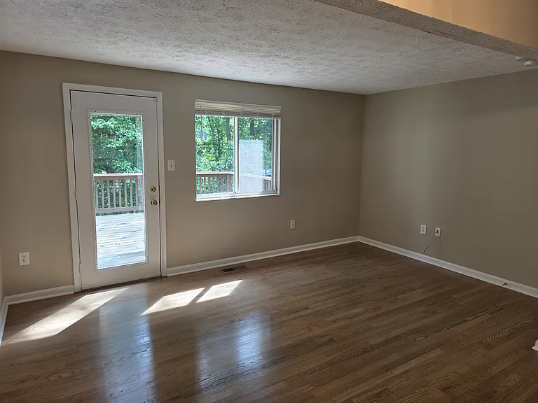 19136 Partridge Wood Dr — Photo 6