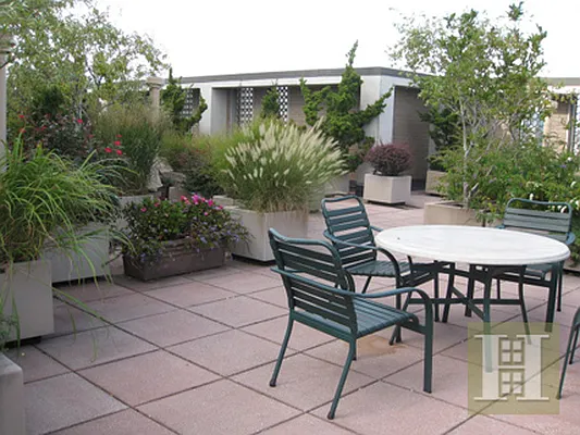 Rented by Halstead Real Estate | media 31