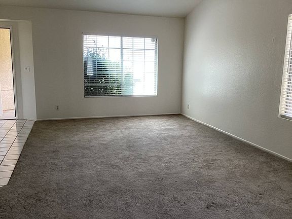 2nd image of 2127 E Avenue K #3