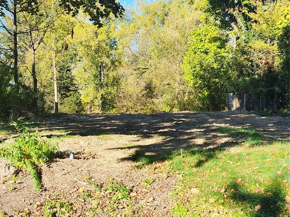 3180 Martell Ave, Rochester Hills, MI 48309