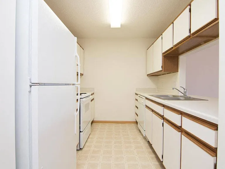 Northbrook Apartments — Photo 87