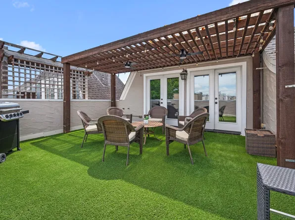 821 Lester St, Houston, TX 77007