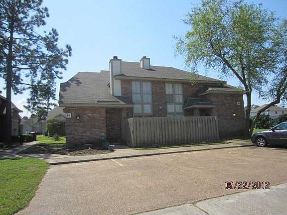 2nd image of 60 Cypress Grove Ct APT 28