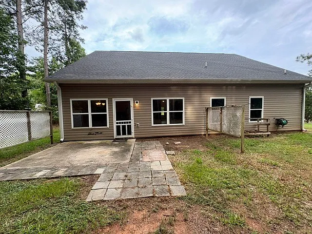 40 Hastings Ln — Photo 21