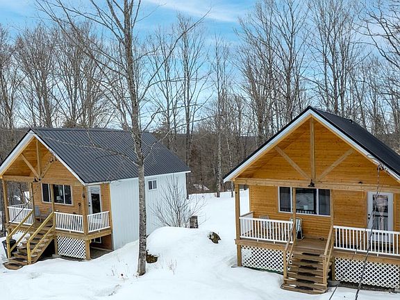 3rd image of 4 Moulton Hill Road