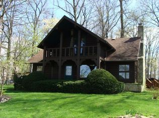10238 Seminole Shore Dr, Huntsville, OH 43324