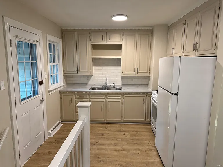 539 Goshen Ave — Photo 8