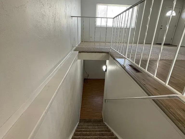 3113 De Cortez St — Photo 21